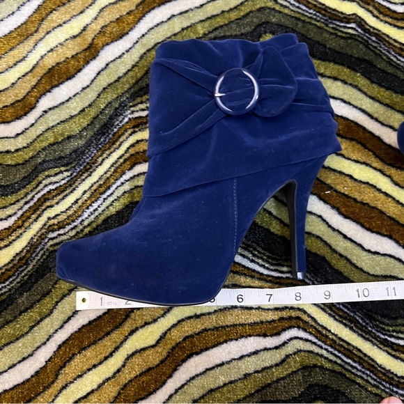 Velvet Platform Booties- NWOT - Picture 8 of 11